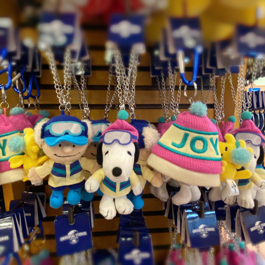 【Order】USJ Peanuts ski series plush chain