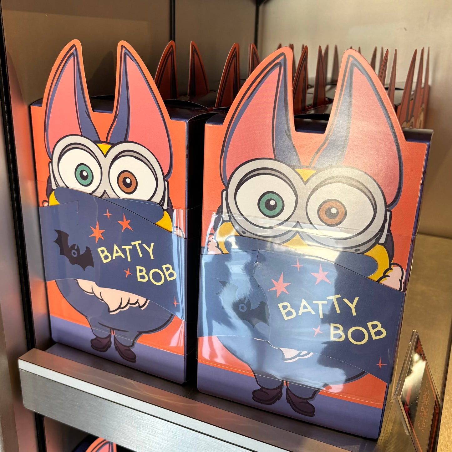 【訂貨】USJ Halloween 2024 - Bob 蝙蝠造型朱古力脆脆