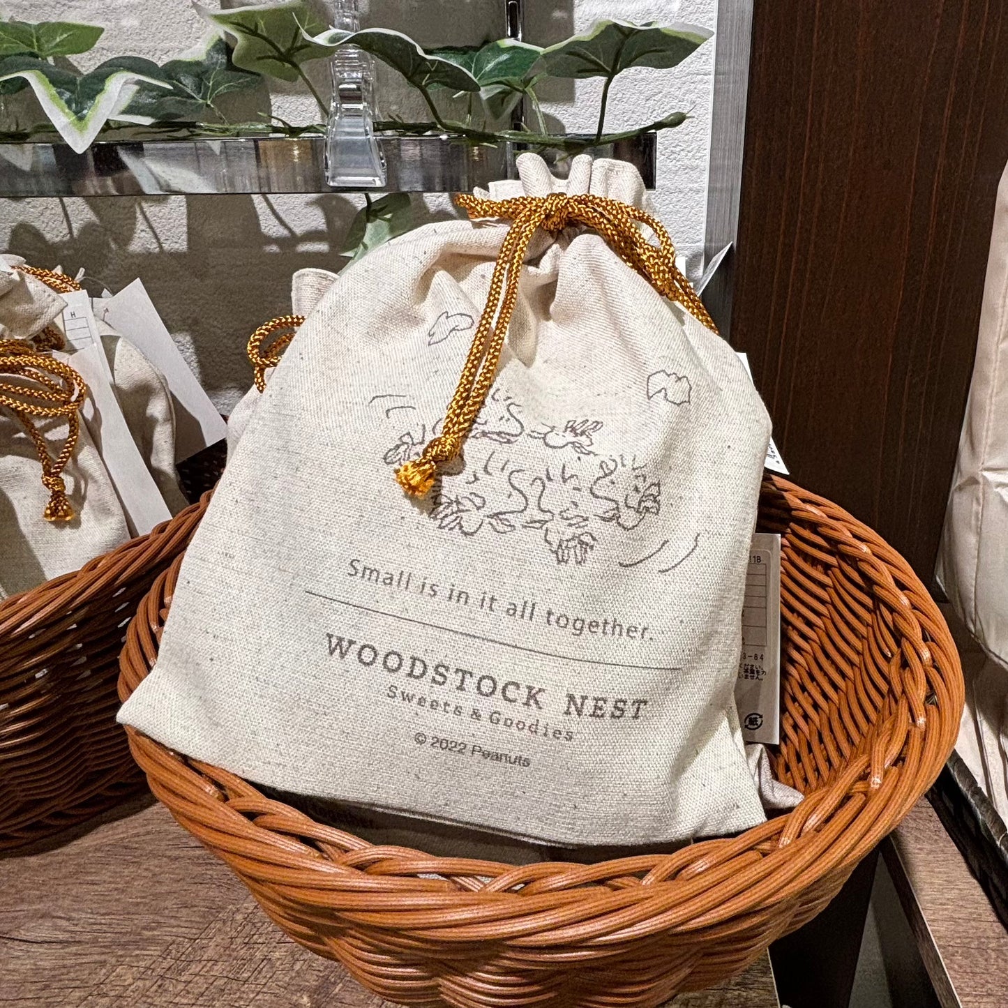 【Order】Woodstock Nest Drawstring Bag with Tea