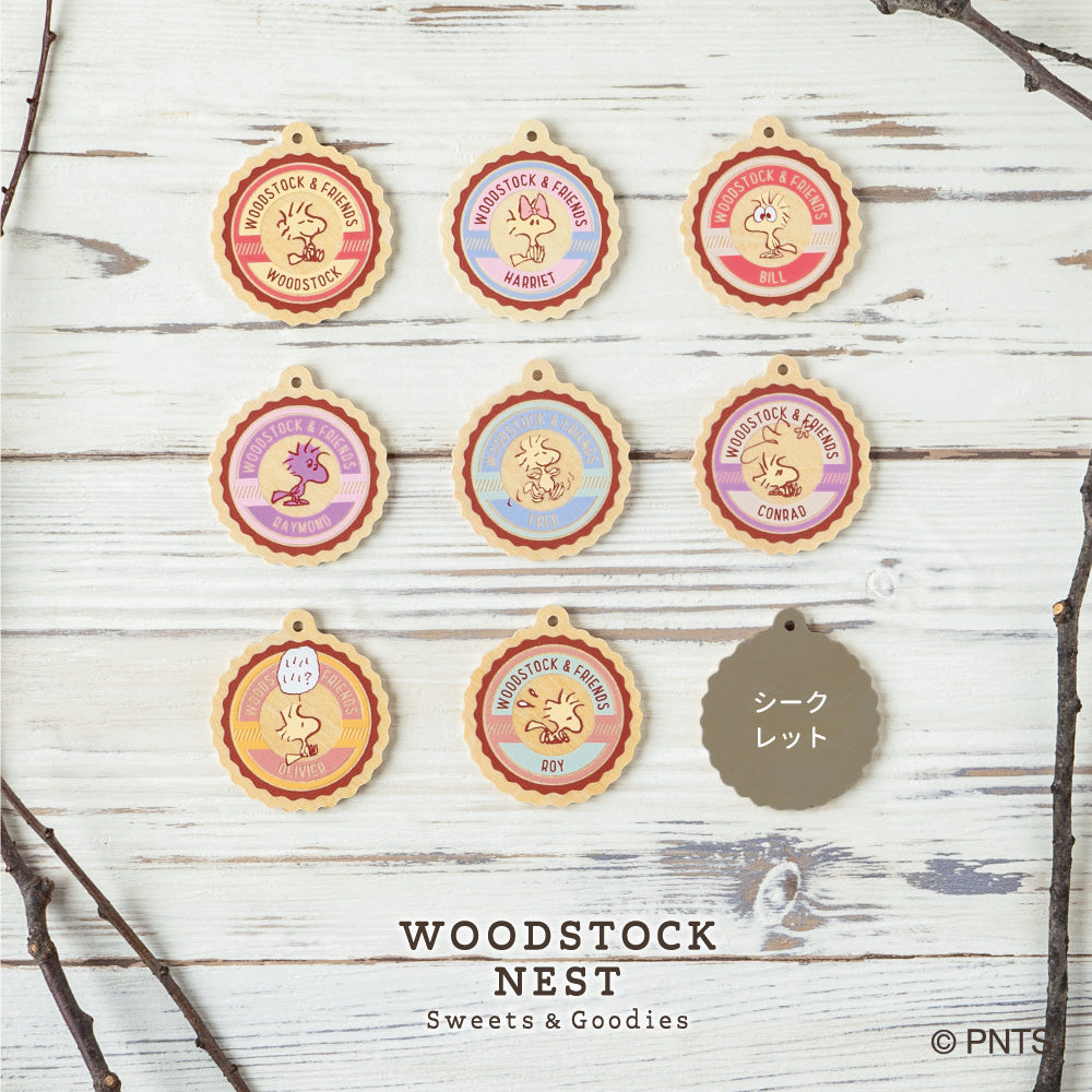 【訂貨】Woodstock Nest Wood Charm 小圓牌吊飾（隨機款）