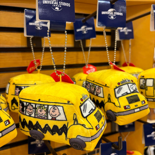 【Order】USJ Snoopy Yellow Bus Plush Chain