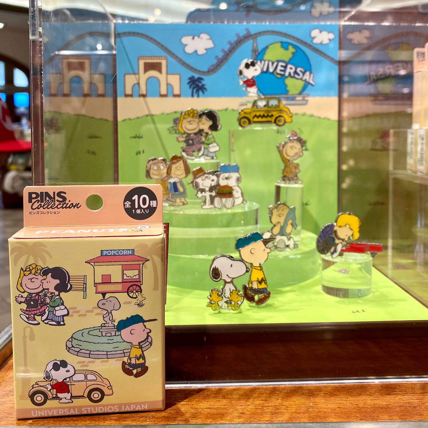 【Order】USJ Snoopy Pins Collection (Random)
