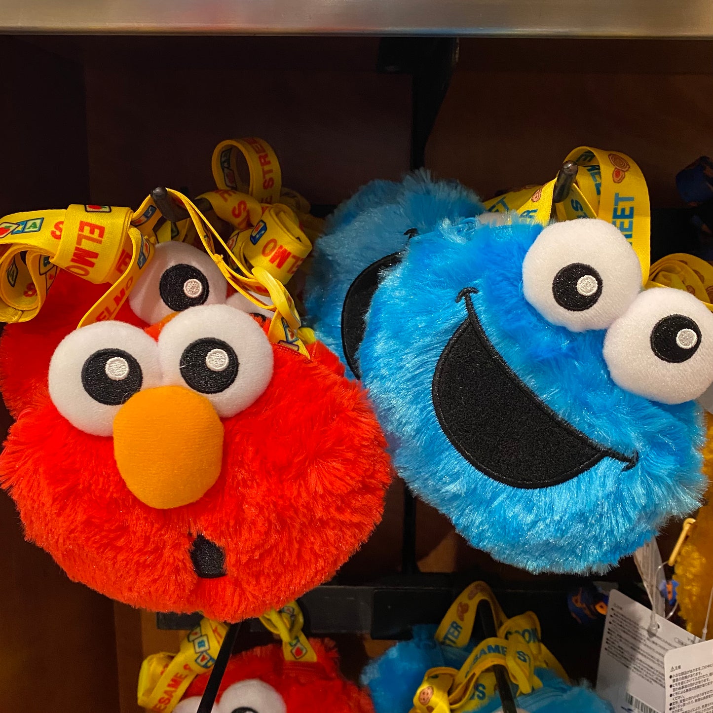 【訂貨】USJ 芝麻街 Elmo / Cookie Monster 掛頸散銀包證件套 卡套