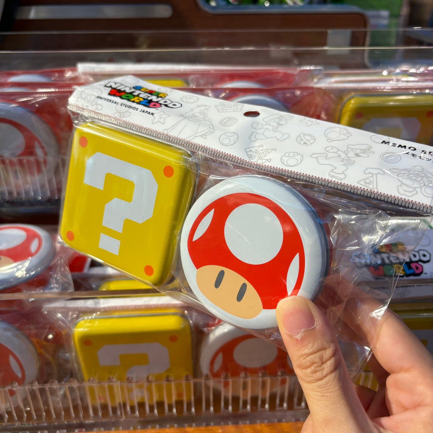 【訂貨】USJ Mario 蘑菇問號 小鐵盒 Memo Box