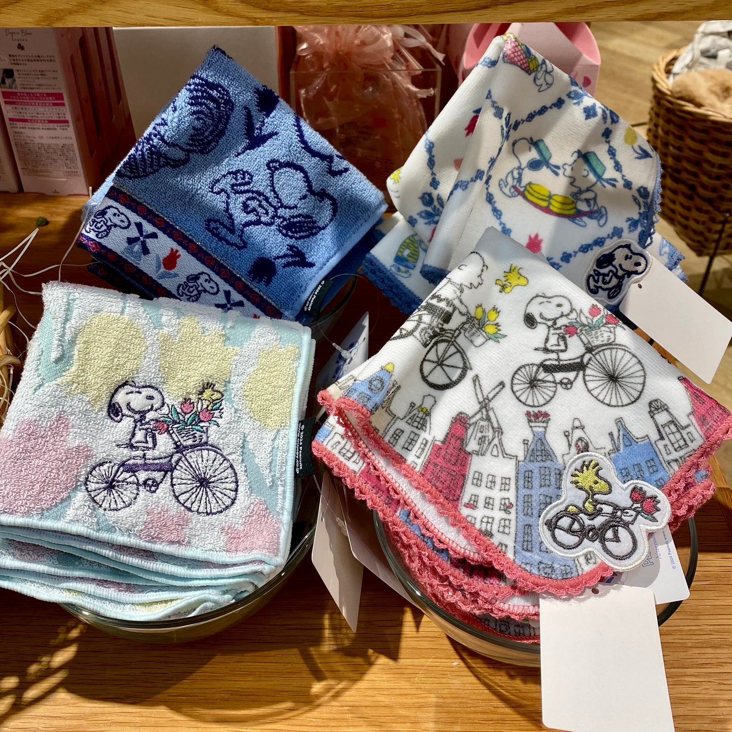 【訂貨】Afternoon Tea Living「PEANUTS IN AMSTERDAM」Mini Towel