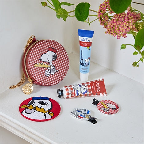 【Pre-order | Oct】Afternoon Tea Living "PEANUTS IN PARIS" - Hand Cream and Lip Cream Set