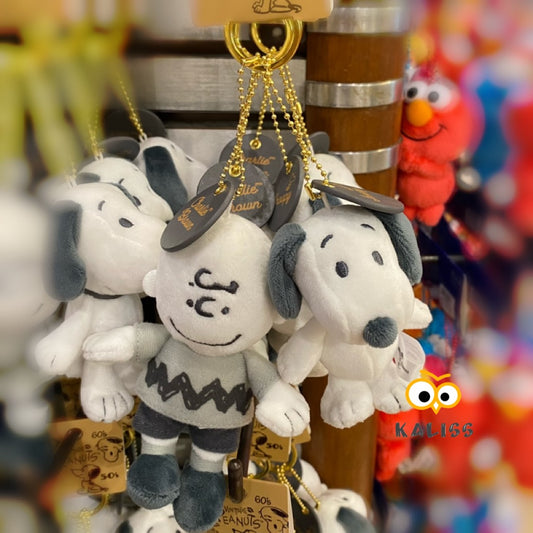 【Order】USJ Snoopy & Charlie Brown Monotone Pair Plush Chain