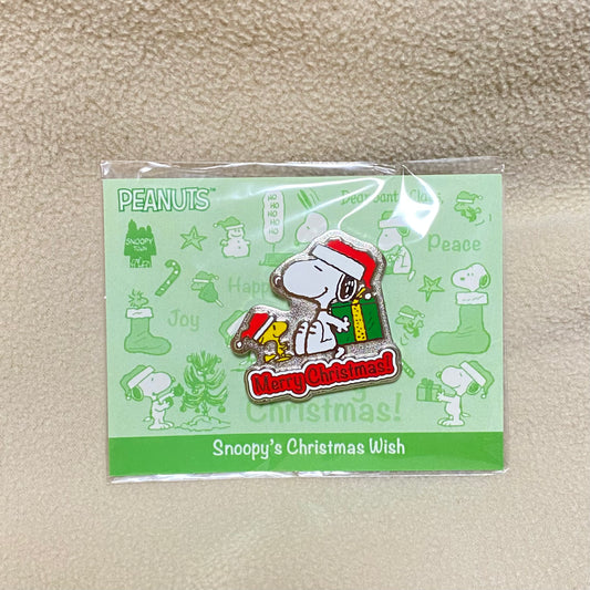 [In Stock] Snoopy Town Limited Merry Christmas Pin Badge